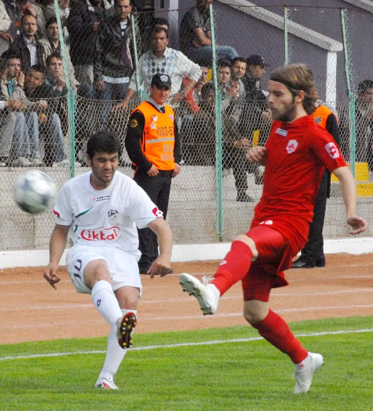 Afyonkarahisarspor - Gümüşhanespor: 2-1