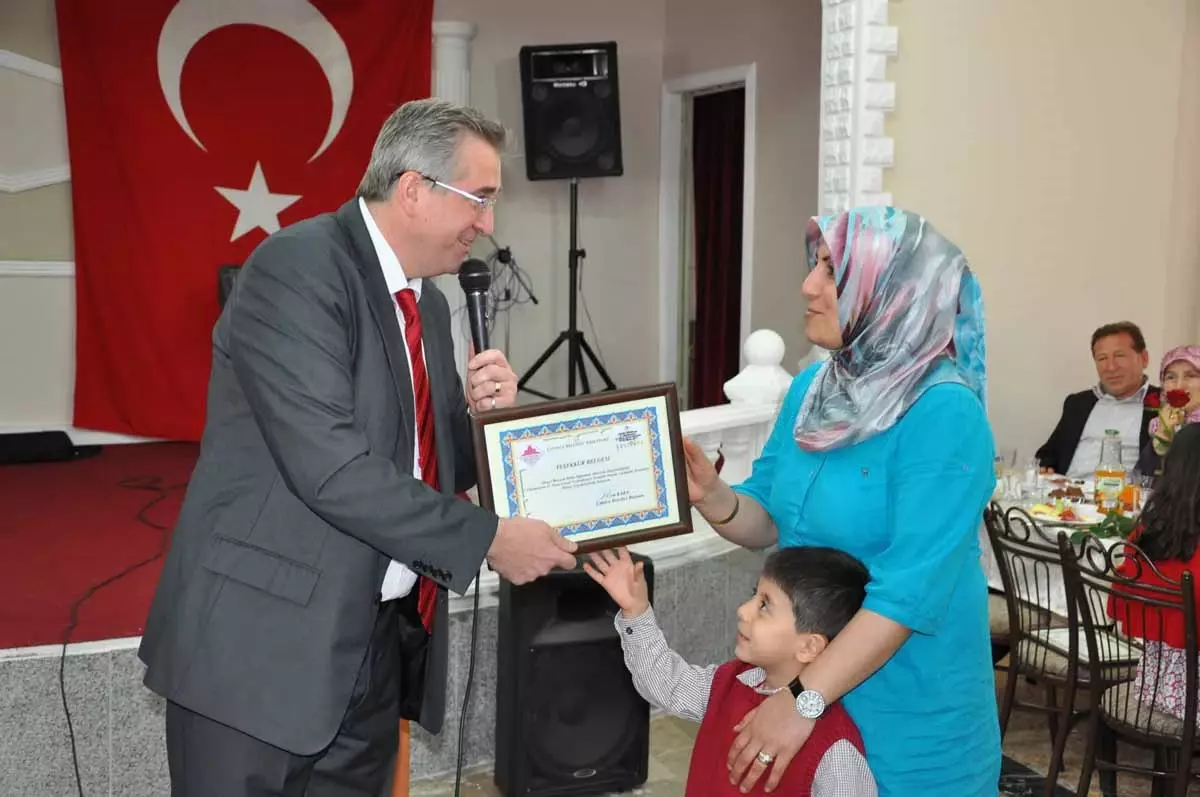 Başkan Cem Kara: Çatalca’da Yılın Annesi Sizlersiniz