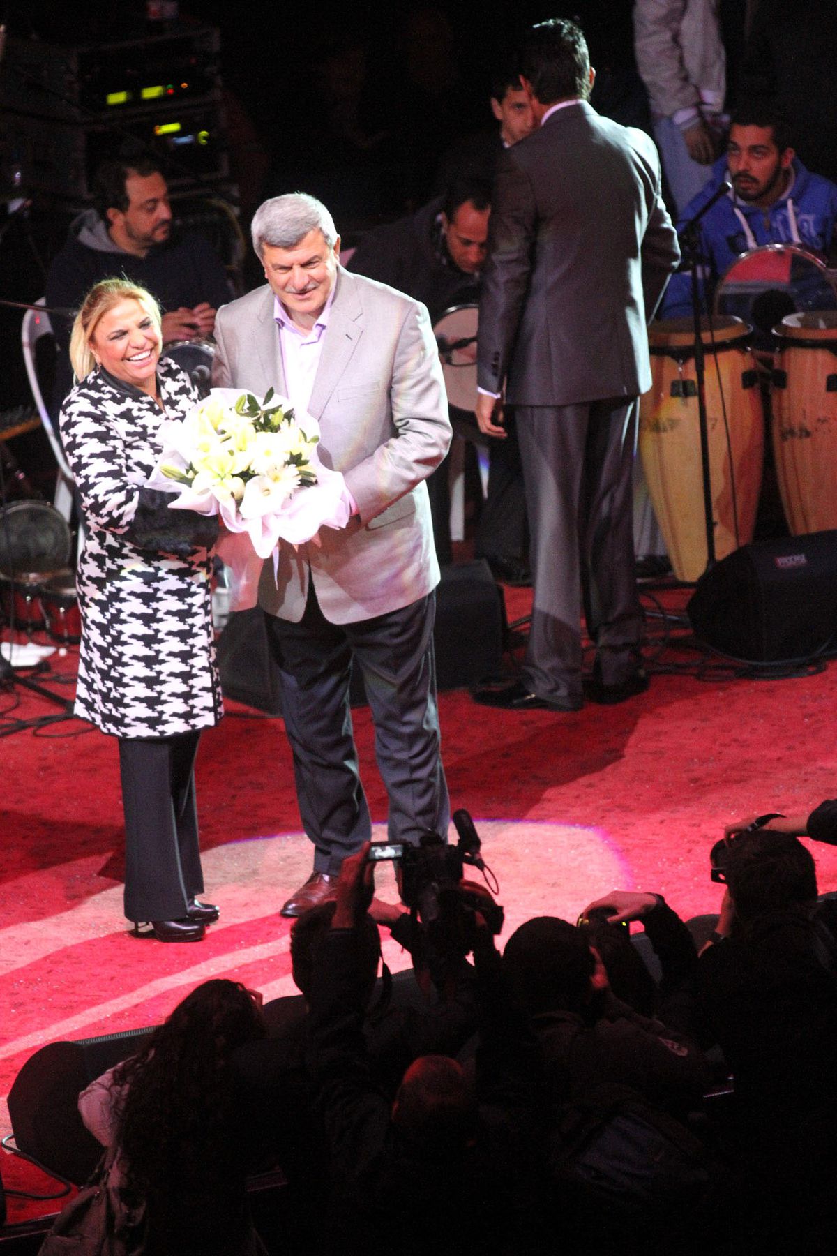 Romanlar Kibariye İle Coştu