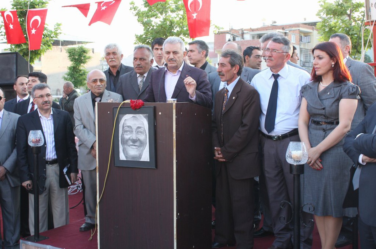 Yıldırım: İzmir’i Marka Şehir Yapmak Boynumuzun Borcu