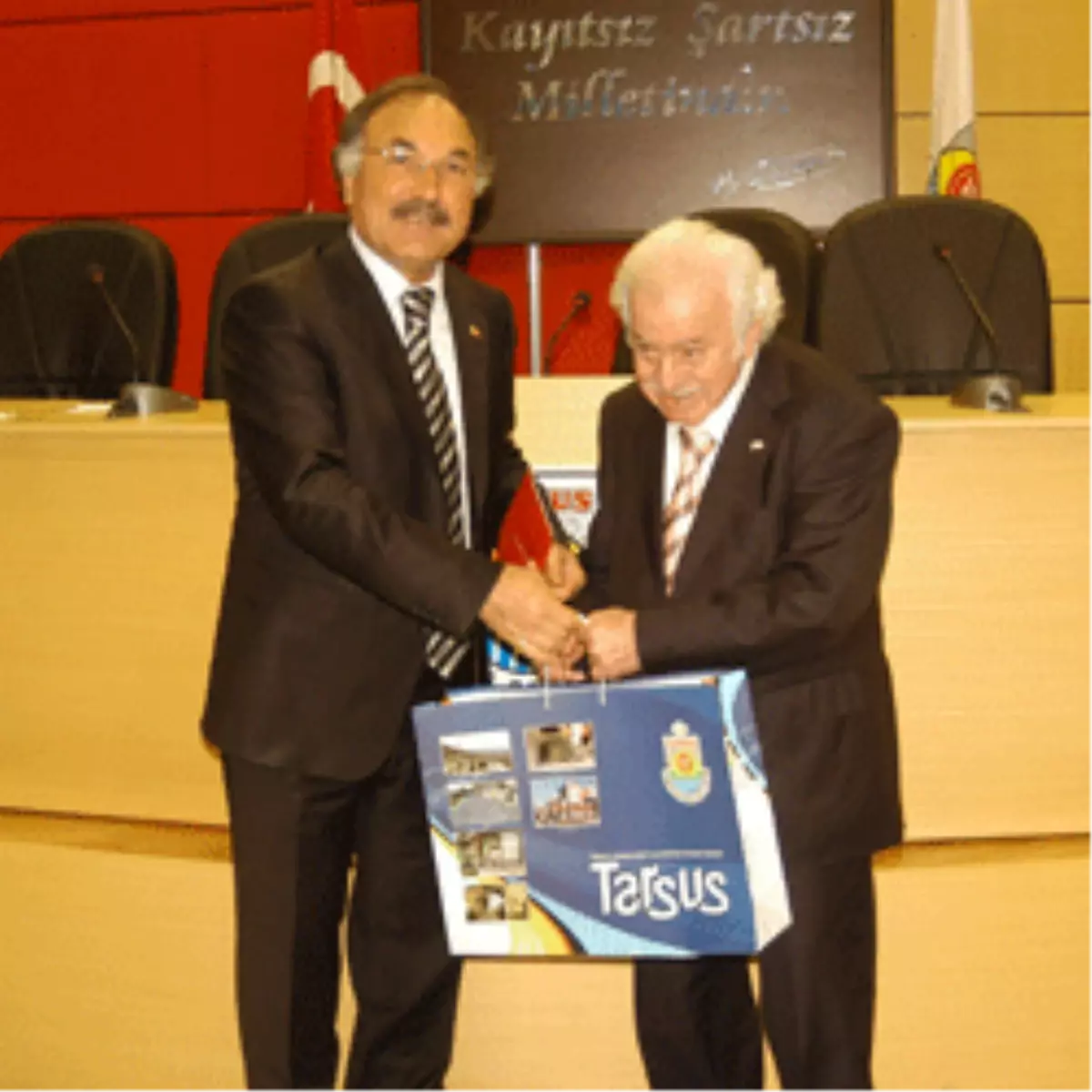 Deprem Dede Belediyede Depremi Anlattı