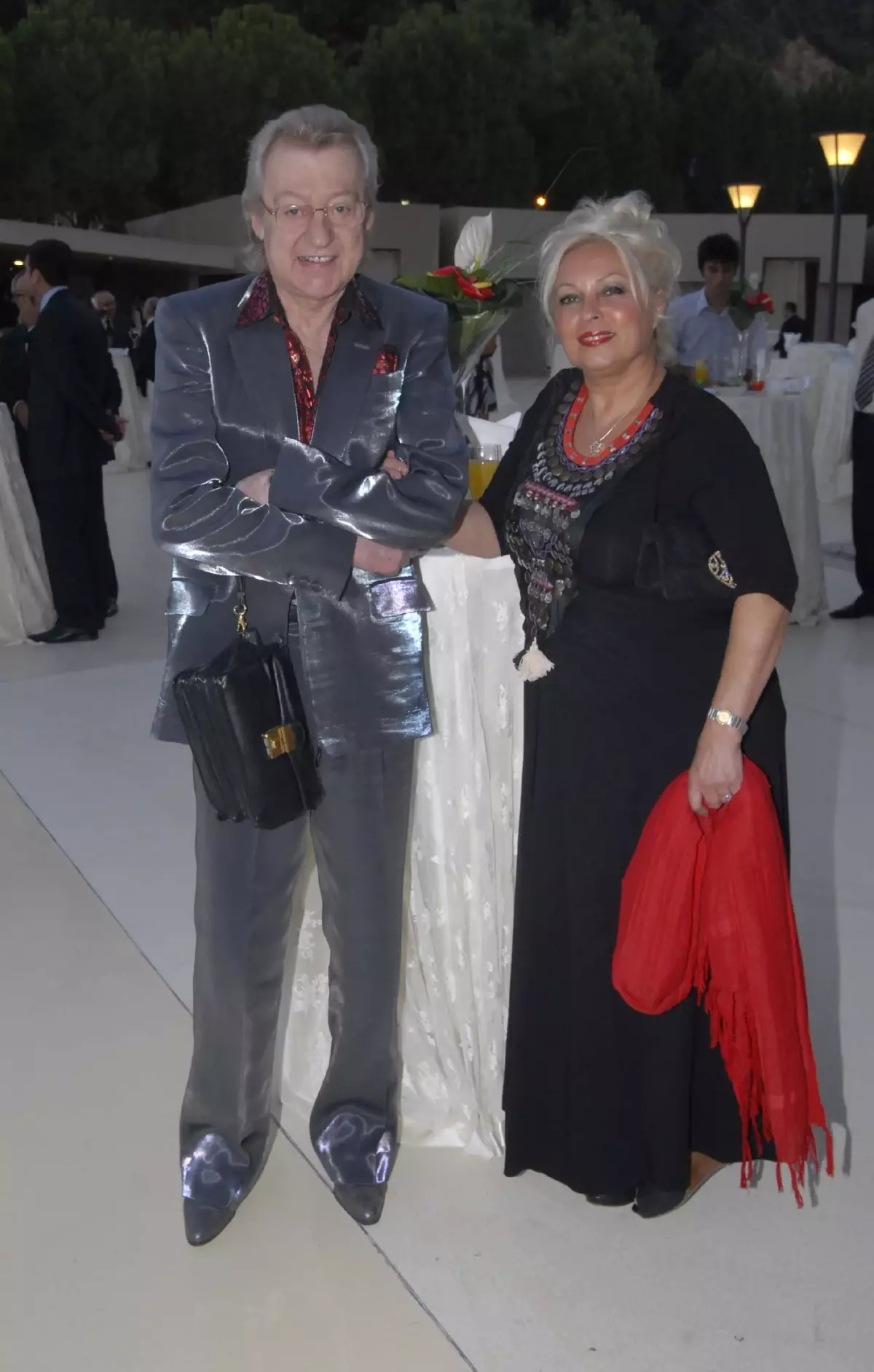 İzmir\'in Simge İsmi Enis Berki Vefat Etti