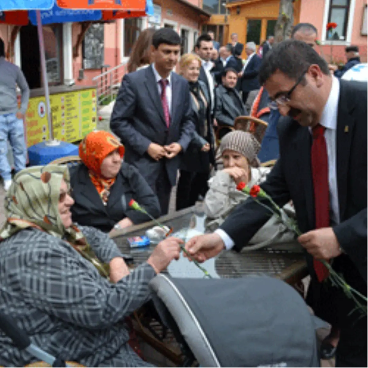 Karamürselin Yeri Kalbimizde Bambaşka