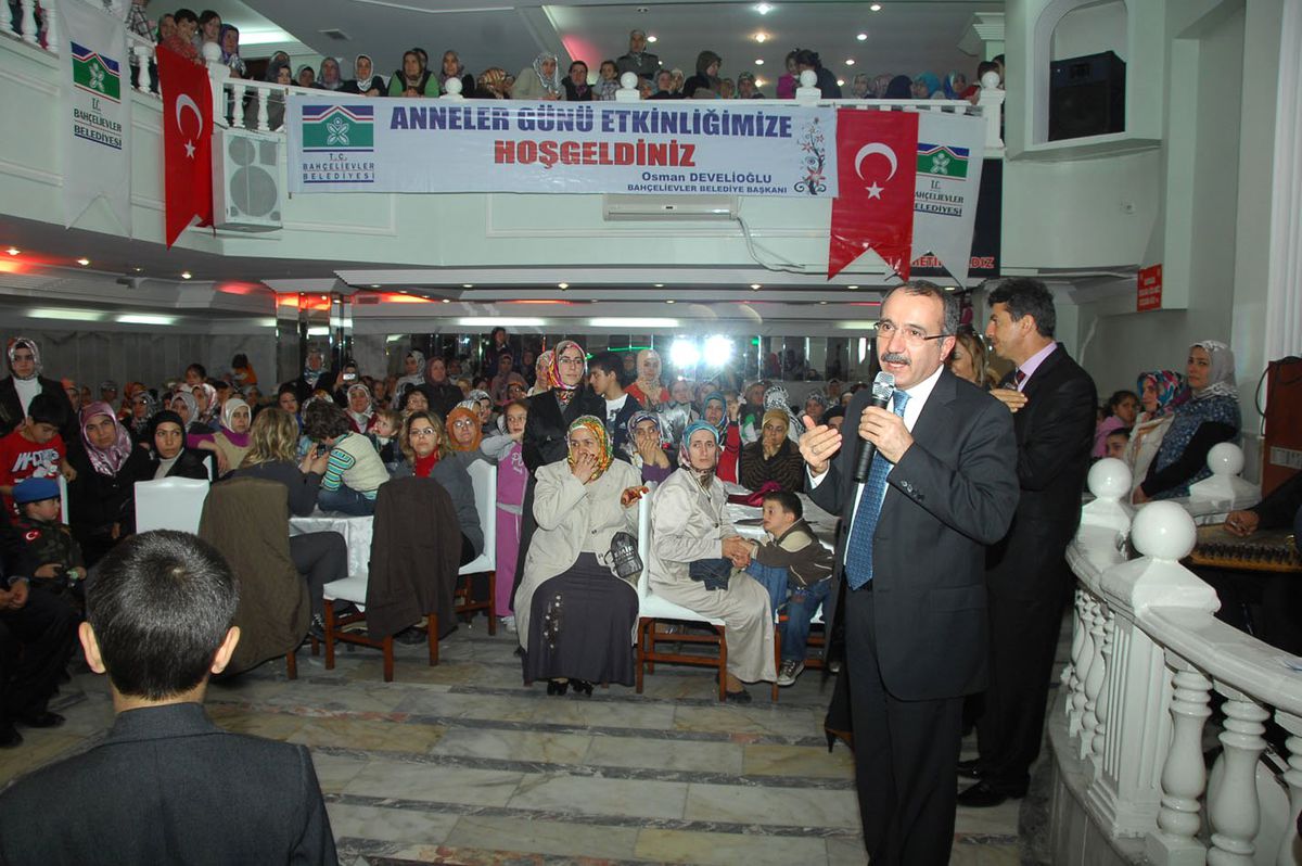 Çalışma Bakanı Dinçer