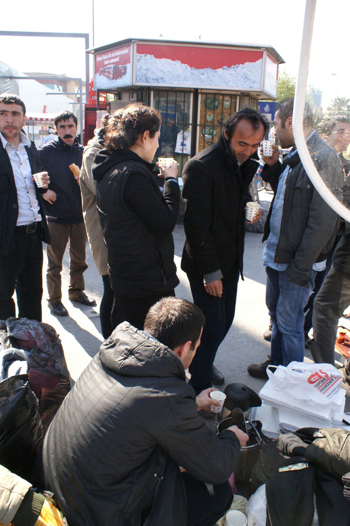 Emniyet Önünde Protesto Devam Ediyor