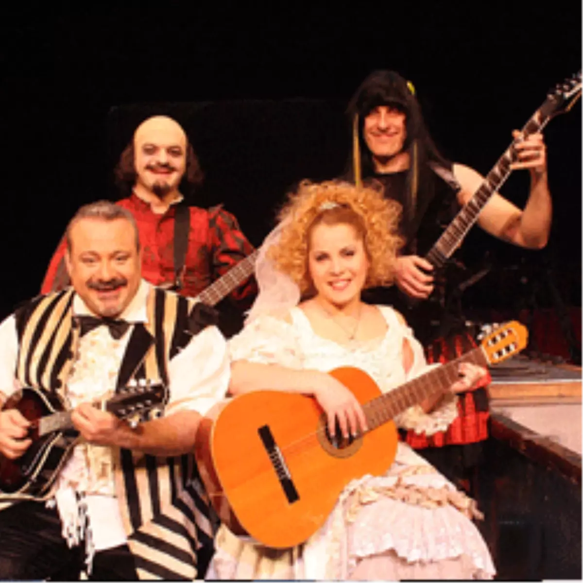 "Tarla Kuşuydu Juliet" Frankfurt Türk Tiyatro Günleri’nde