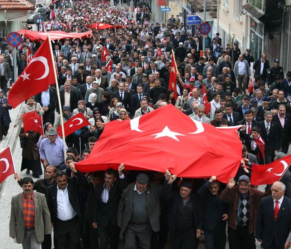 Havza'da Şehitlere Saygı Yürüyüşü