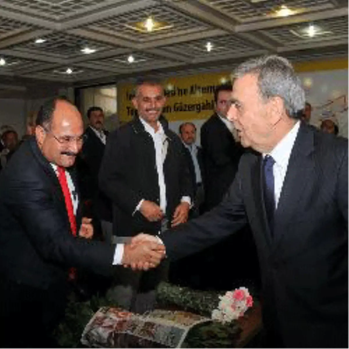 'Yüzün Hep Böyle Gülsün Başkan'