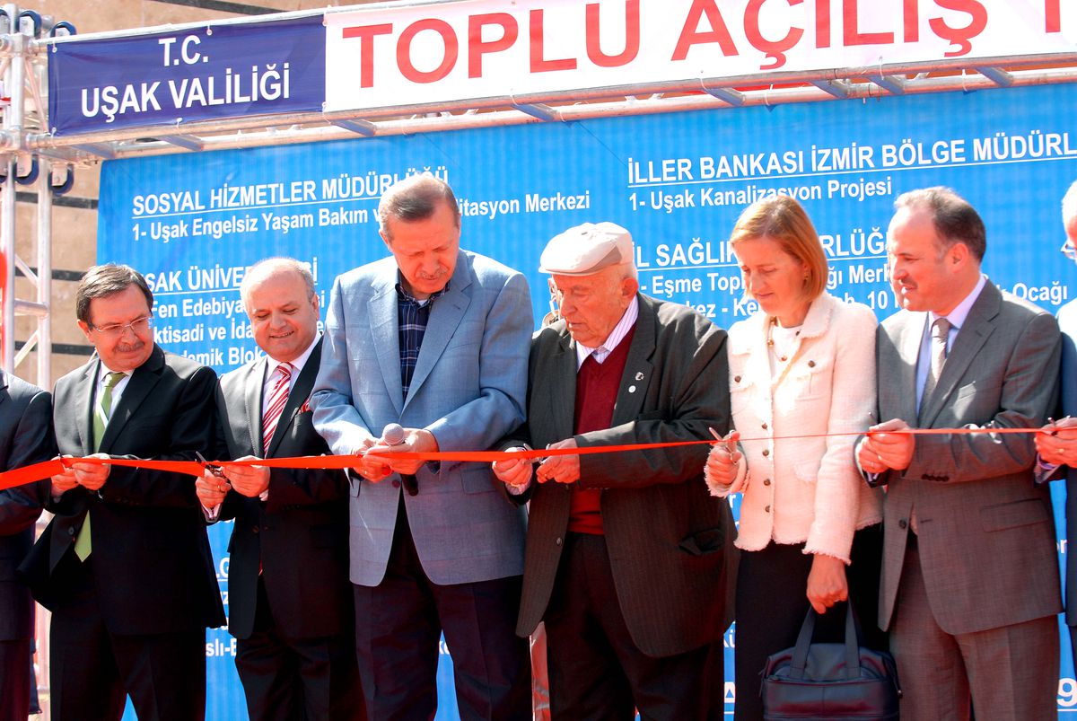 Erdoğan: Uşak'a Hiç Eli Boş Gelmedik