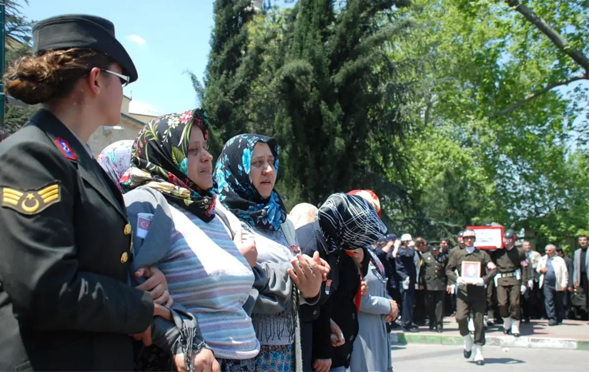 Şehit Erin Cenazesi Uğurlandı