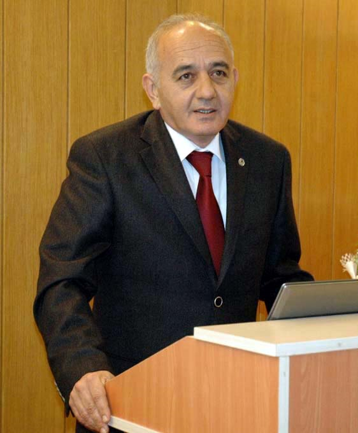 'Altın Çilek Üretimi, İlaç İthalatını Azaltacak'