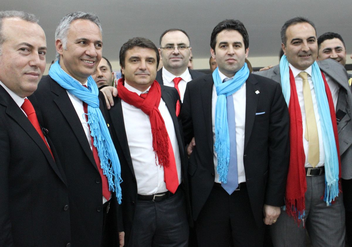 Mesiad'da İdris Akdoğan Yeniden Başkan Seçildi