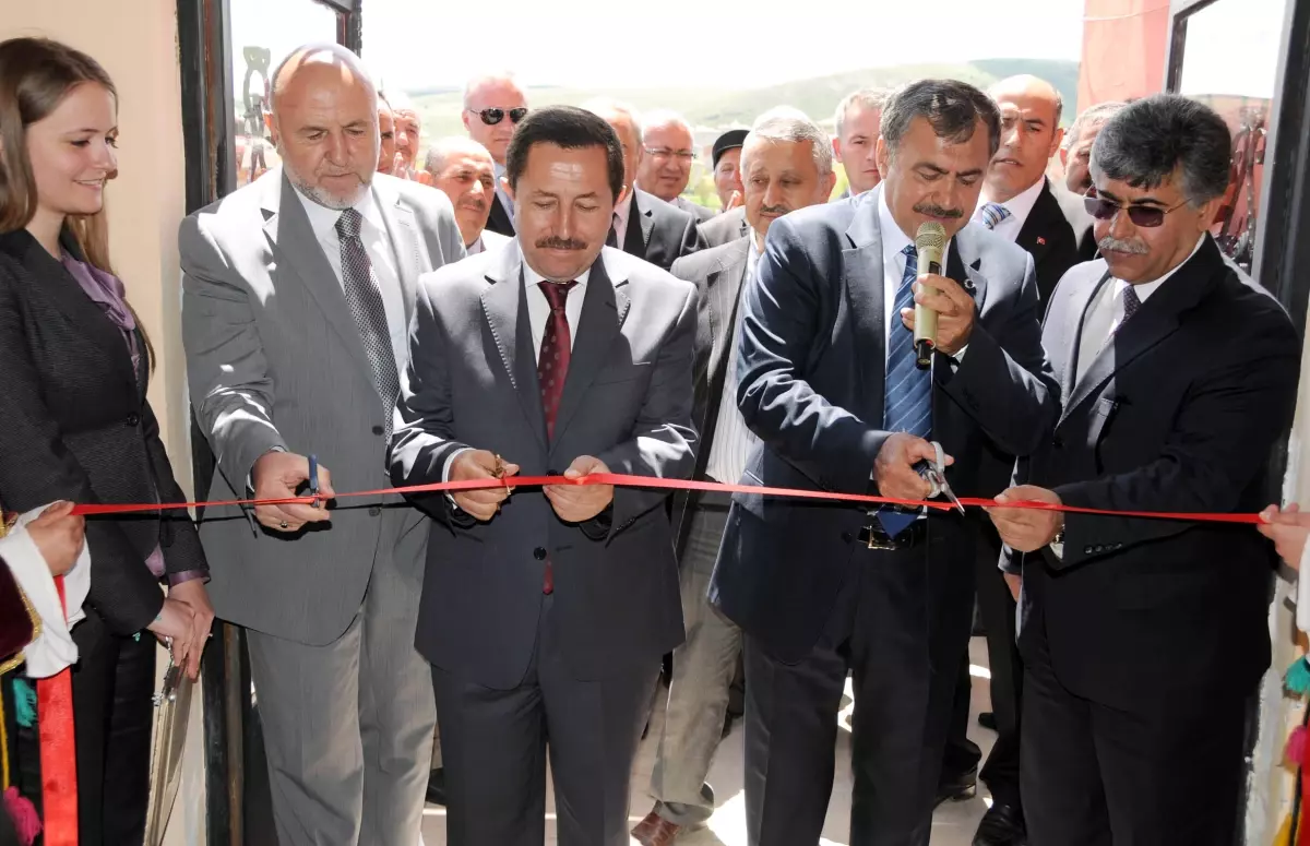 Bakan Eroğlu: Afyon\'un Dağı Taşı Orman