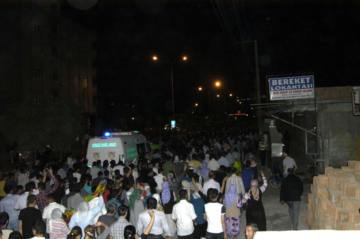 Cizre ve Silopi'de Olayla Gece