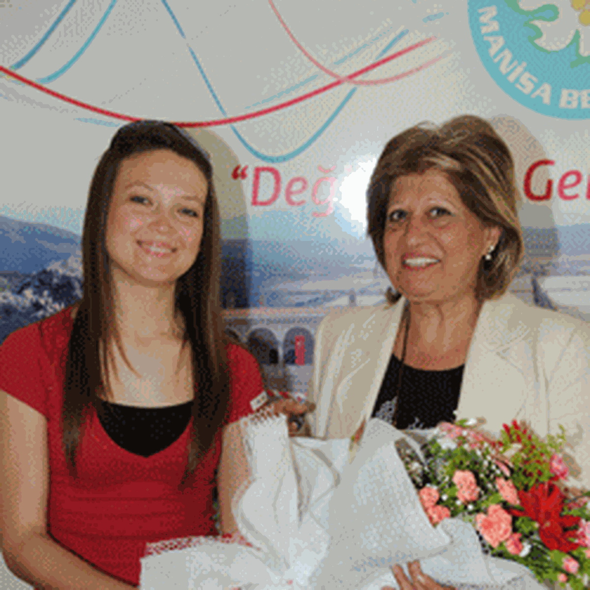 Gençlik Haftası Kutlamaları Sürüyor