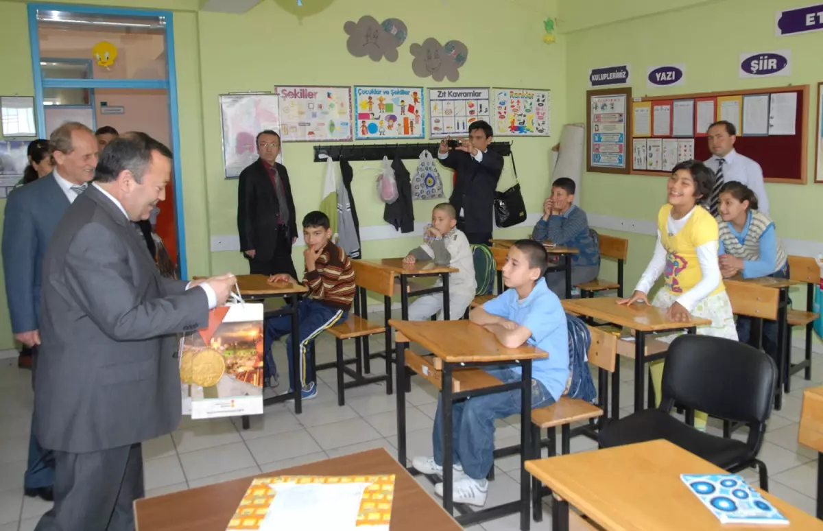 Başkan Vekili Kabakcı Engelli Öğrencileri Ziyaret Etti