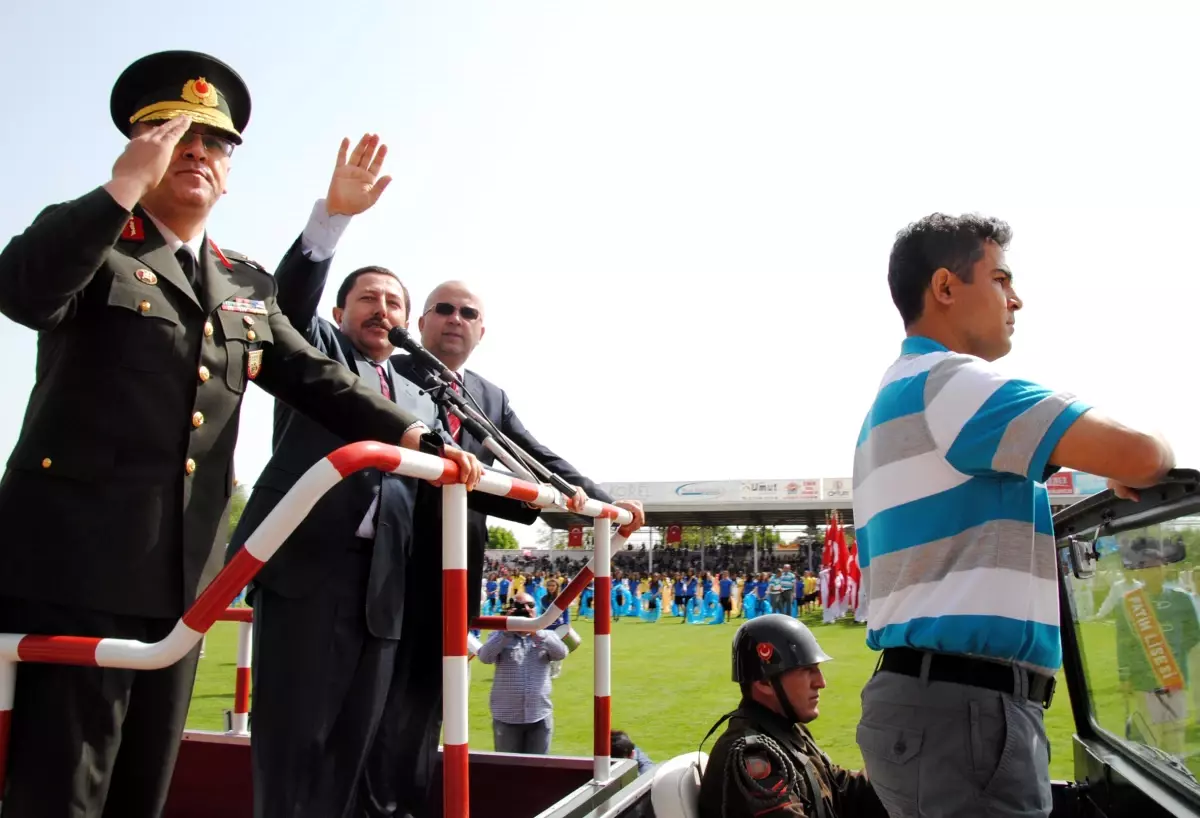 Afyonkarahisar Valisi Balkanlıoğlu: Tören Vasattı