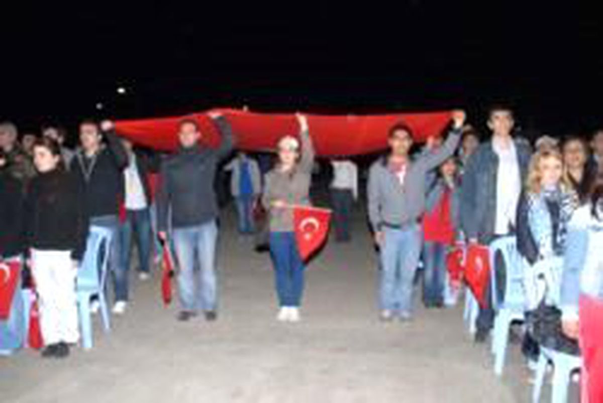 Çanakkale'de Şehit Tıbbiyeliler Anıldı