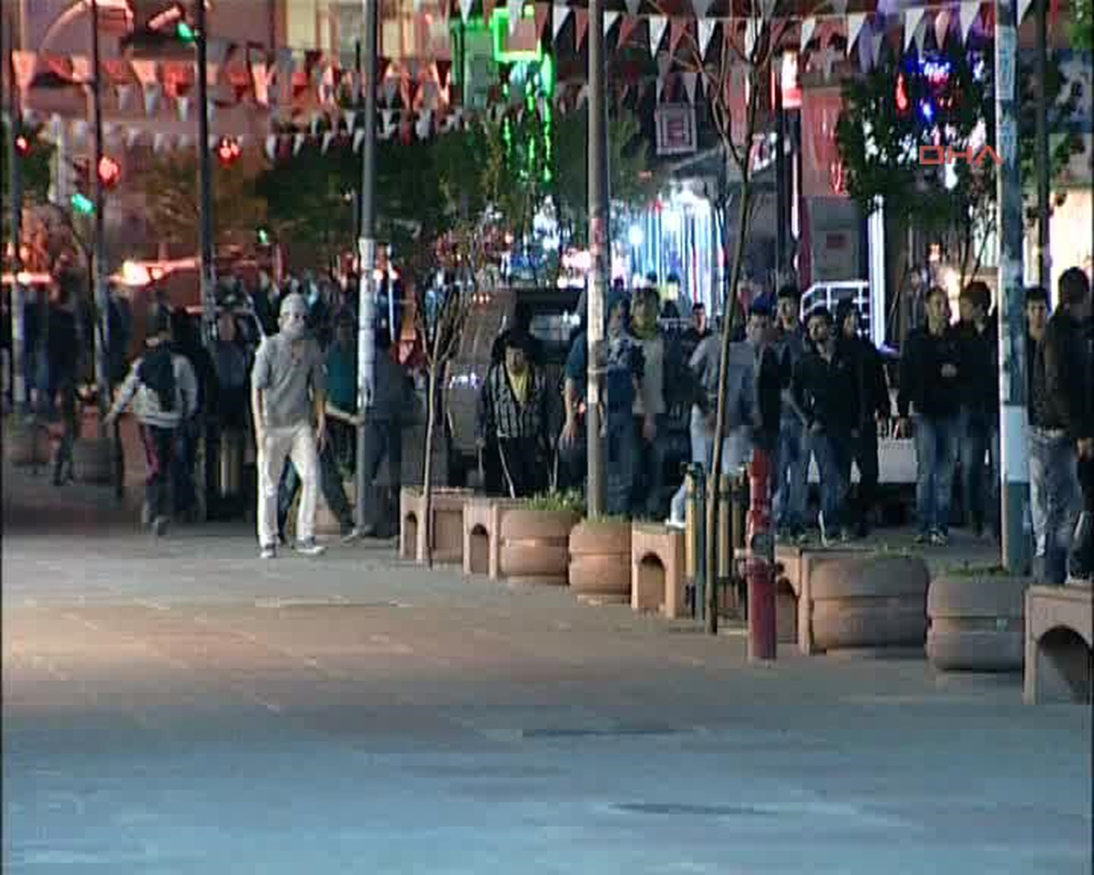 Sarıgazi'de Korsan Gösteri