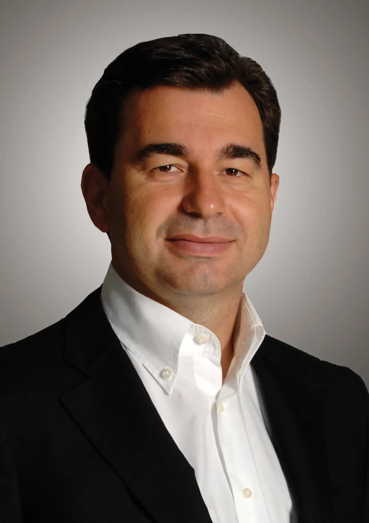 Diş Beyazlatma Mutlaka Doktor Kontrolünde Yapılmalı