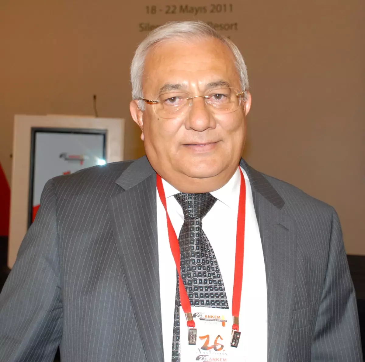 Manavgat\'ta, \'antibiyotik ve Kemoterapi Kongresi\'