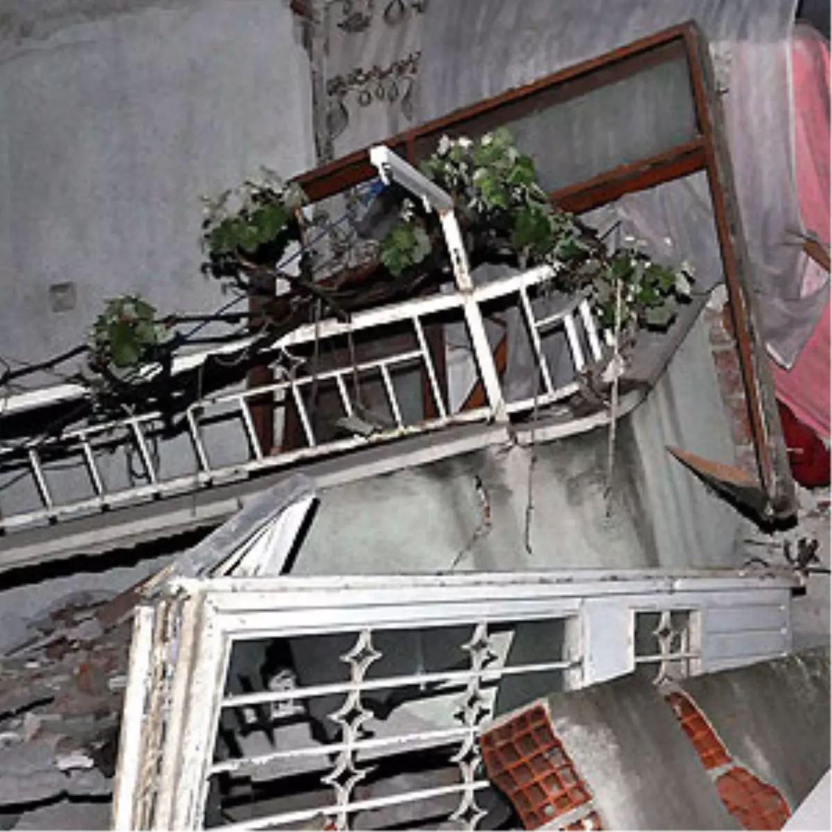 Simavlıları Kurtaran 16 Dakika!