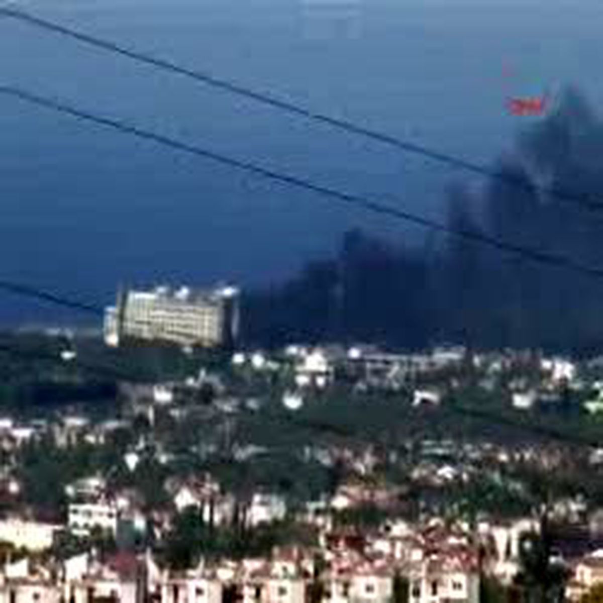 KKTC'de 'Girne Cratos Otel'de Yangın Çıktı