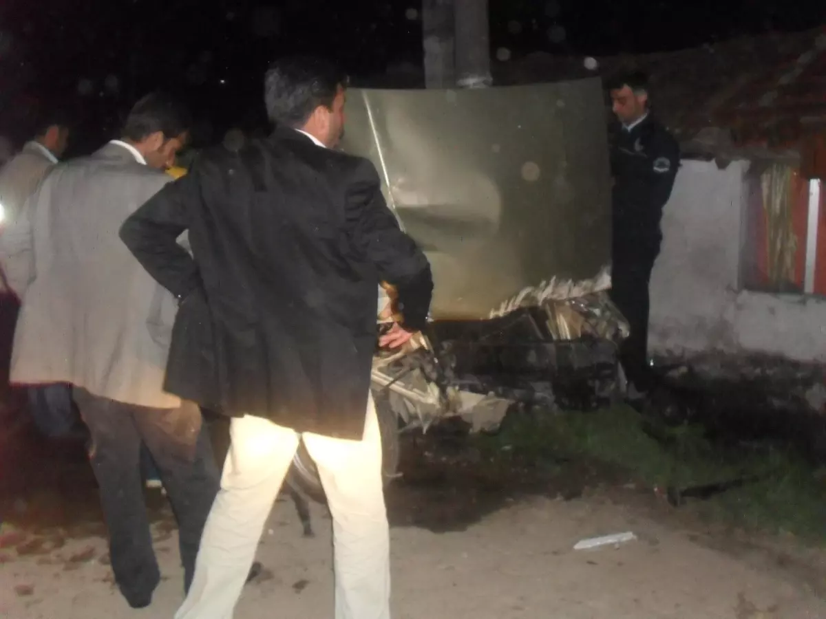 Malkara\'da Alkol Ve Aşırı Hız Kazası: 5 Yaralı