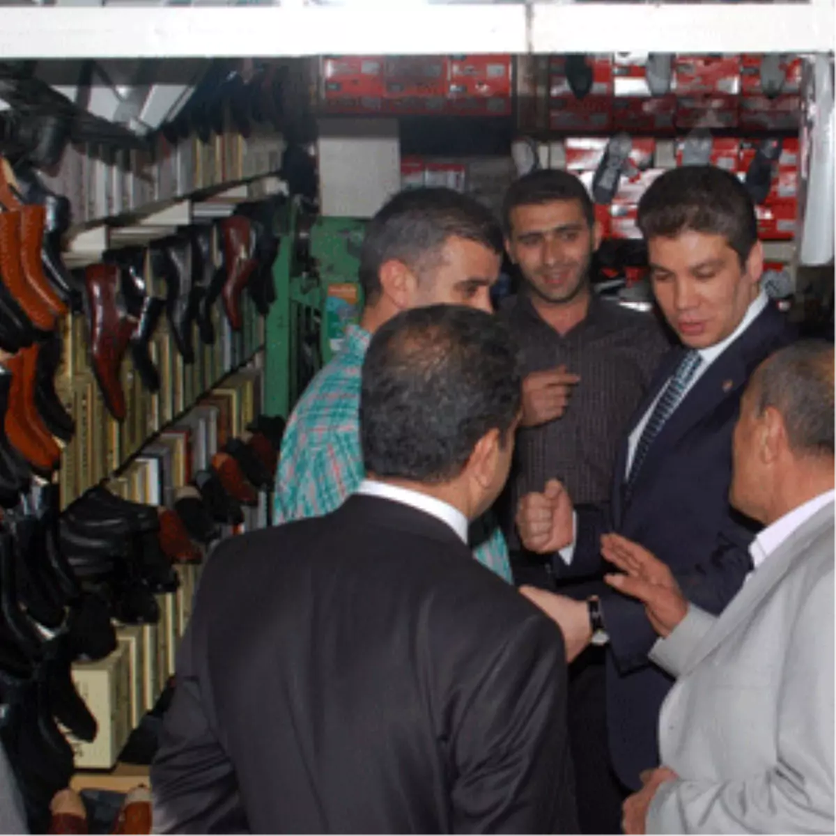 Yüksel\'den Esnaflara ve Vatandaşlara Ziyaret
