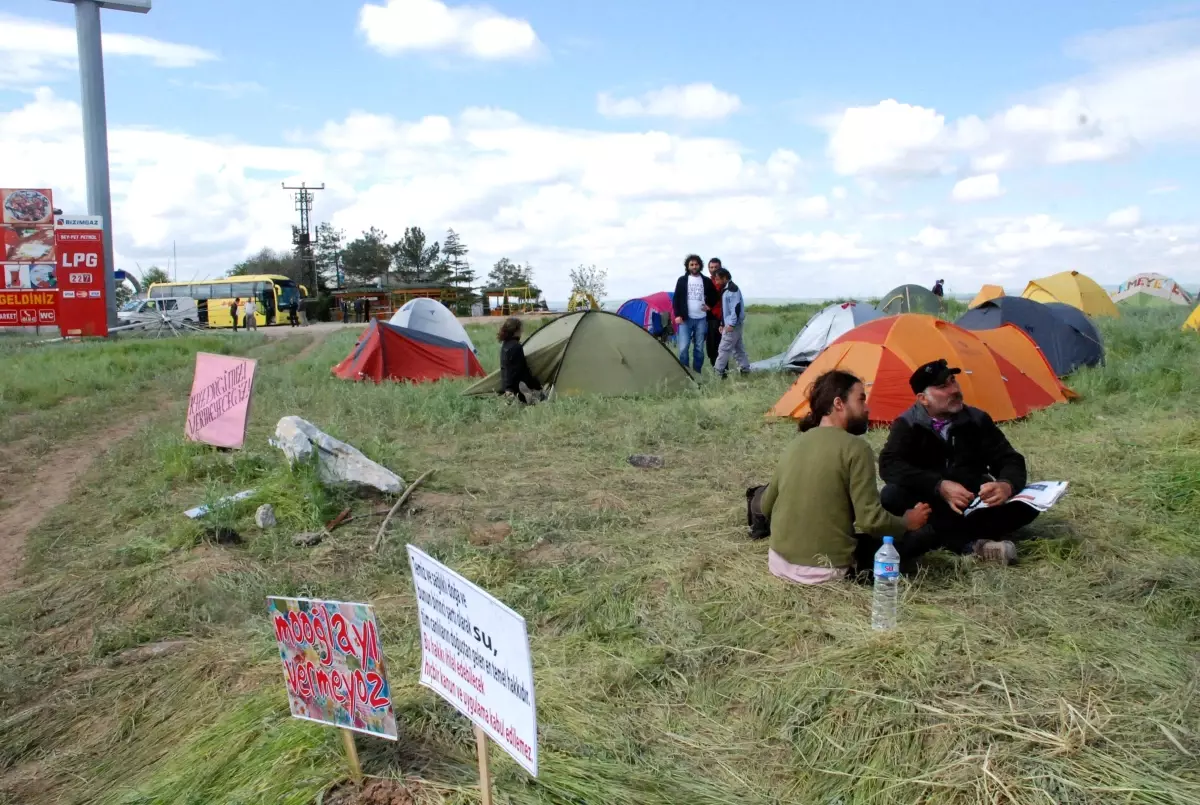 Ankara\'ya Sokulmayan Çevreci Kervancılar Gölbaşı\'na Çadır Kurdu