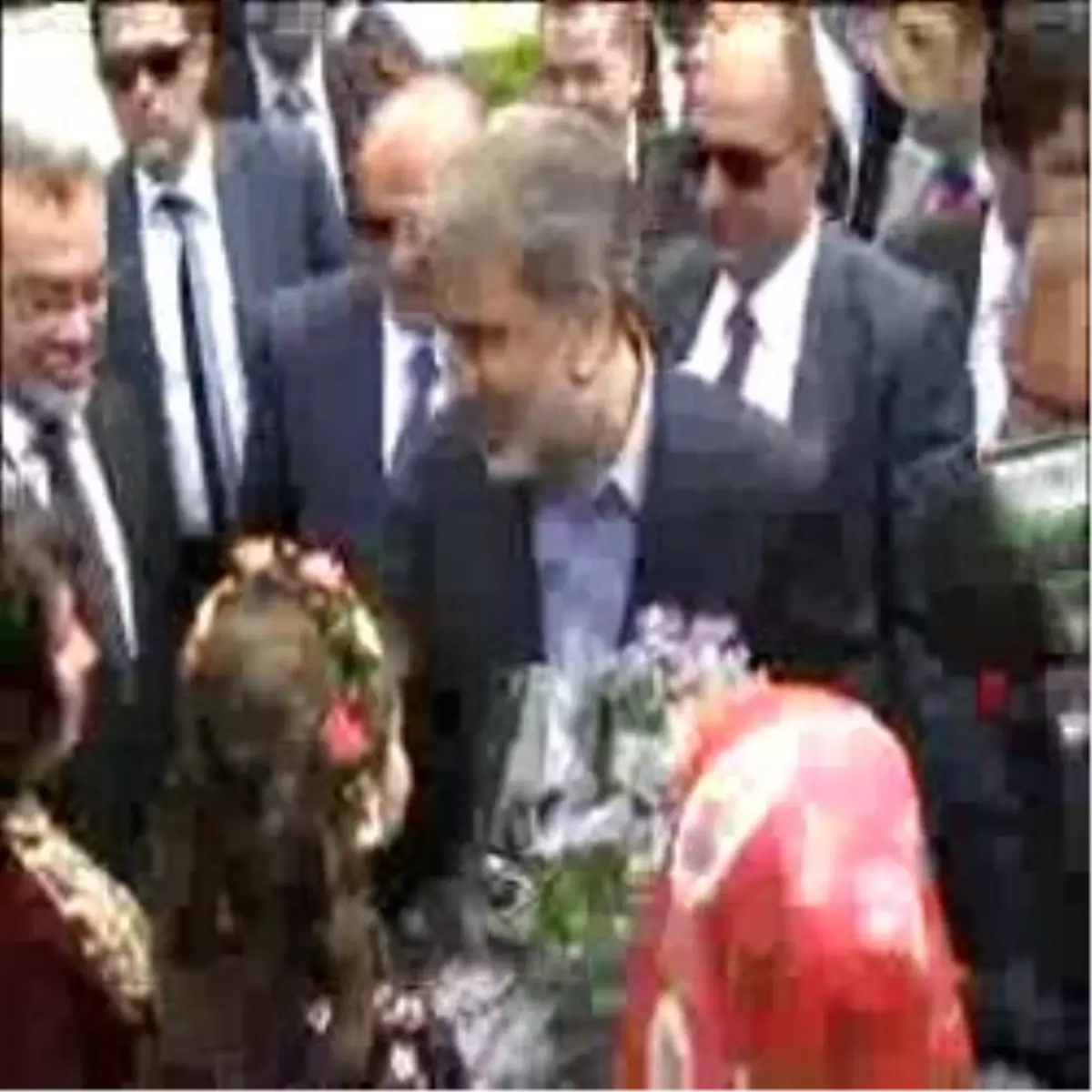 Bakan Taner Yıldız: İnsana Yatırım Yapıyoruz