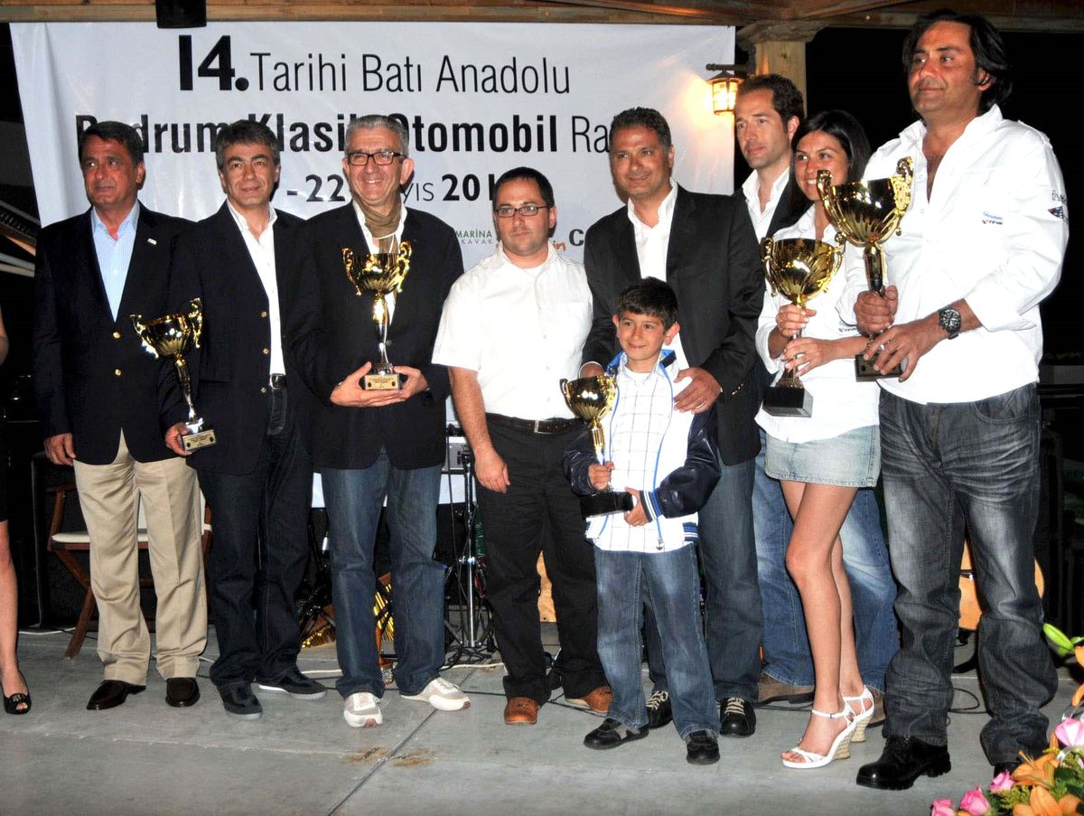 Bodrum\'da Klasik Otomobil Rallisi