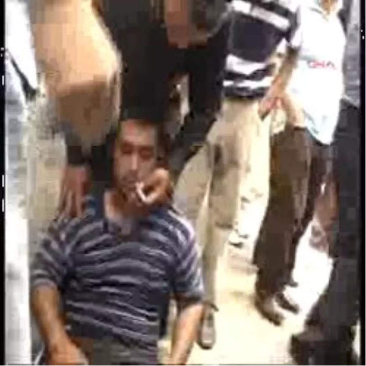 İçerisinde Kardeşi, Yengesi ve 6 Aylık Yeğeni Bulunan Evi Ateşe Verdi