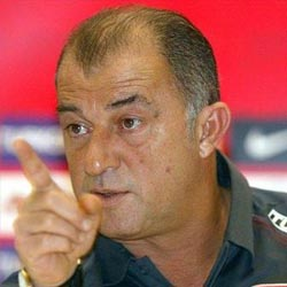 Fenerbahçe'ye Terim Çalımı!