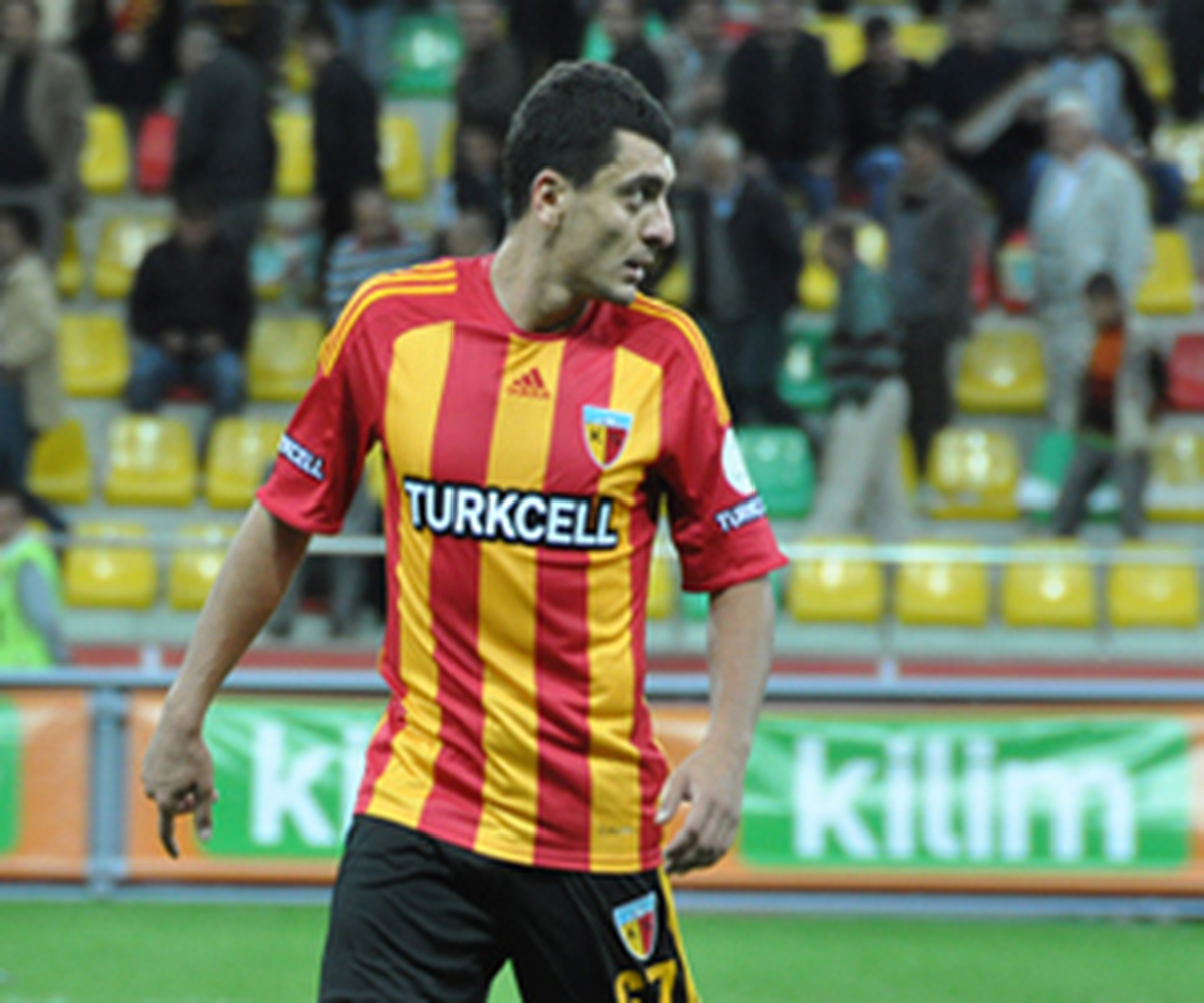 Kayserispor'da Pazubandın Laneti Sürüyor, Mehmet Eren de Gönderildi