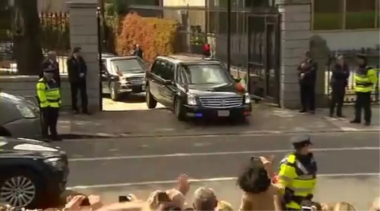 Obamalar\'ın Limuzin\'i Rampada Asılı Kaldı