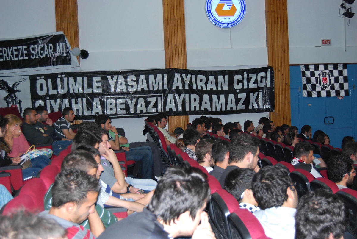 Reha Muhtar, DAÜ`de 'Türkiye`de Futbol Ve Beşiktaşımız Konulu Söyleşi'nin Konuğu Oldu

