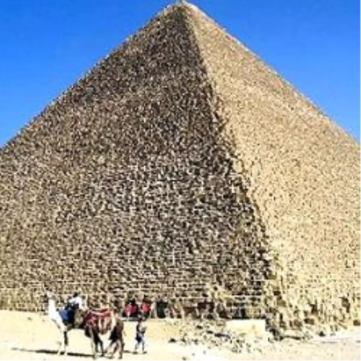 17 Yeni Piramit Bulundu