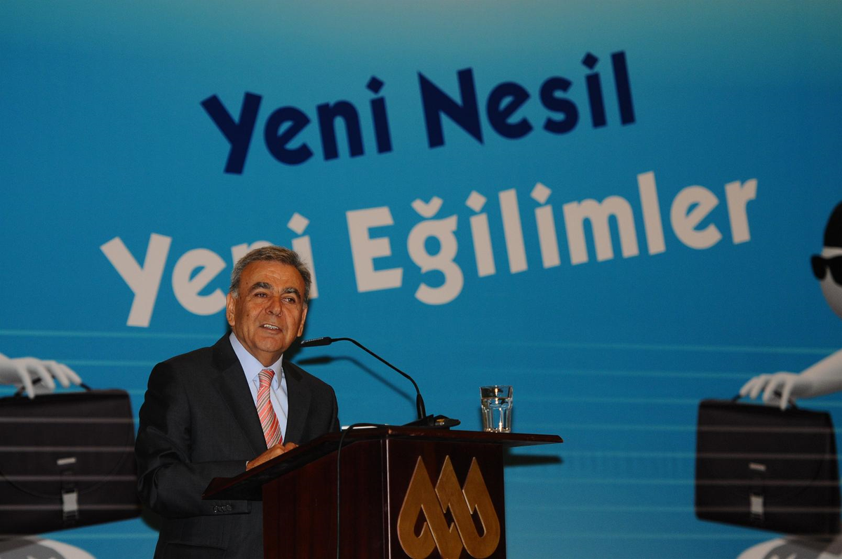 Başkan Kocaoğlu İzmir’de Ötekileştirme Yok
