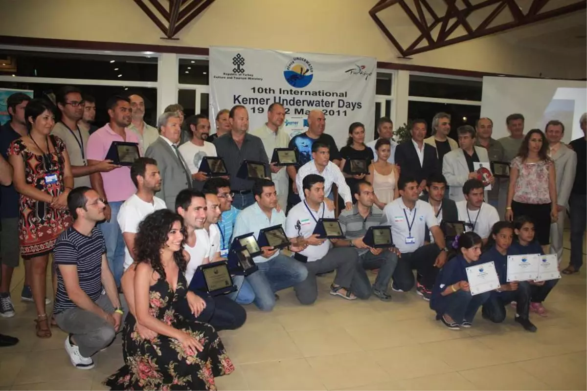 DAÜ Sualti Zirvesinden Üç Ödülle Döndü