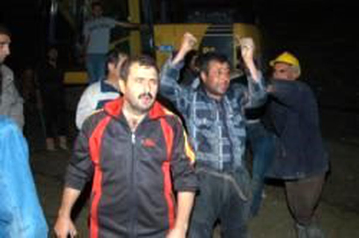 Tünelde Mahsur Kalan 3 İşçi Kurtarıldı