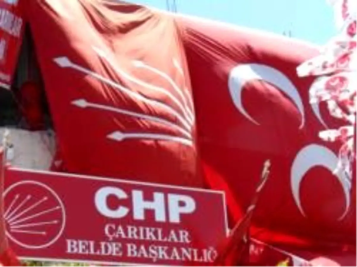 \'Altı Ok\' ve \'Üç Hilal\' Yan Yana