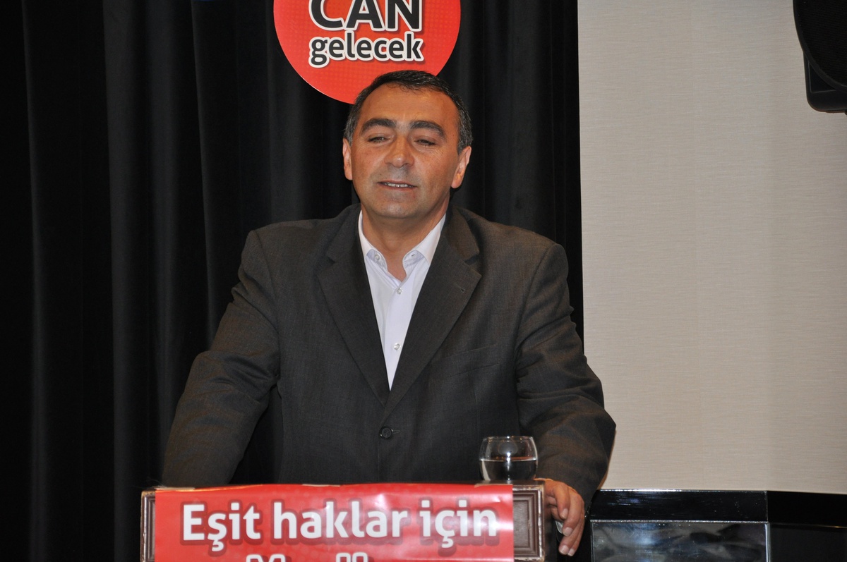 İstanbul 1. Bölge Bağımsız Milletvekili Adayı Turgut Öker'e Destek