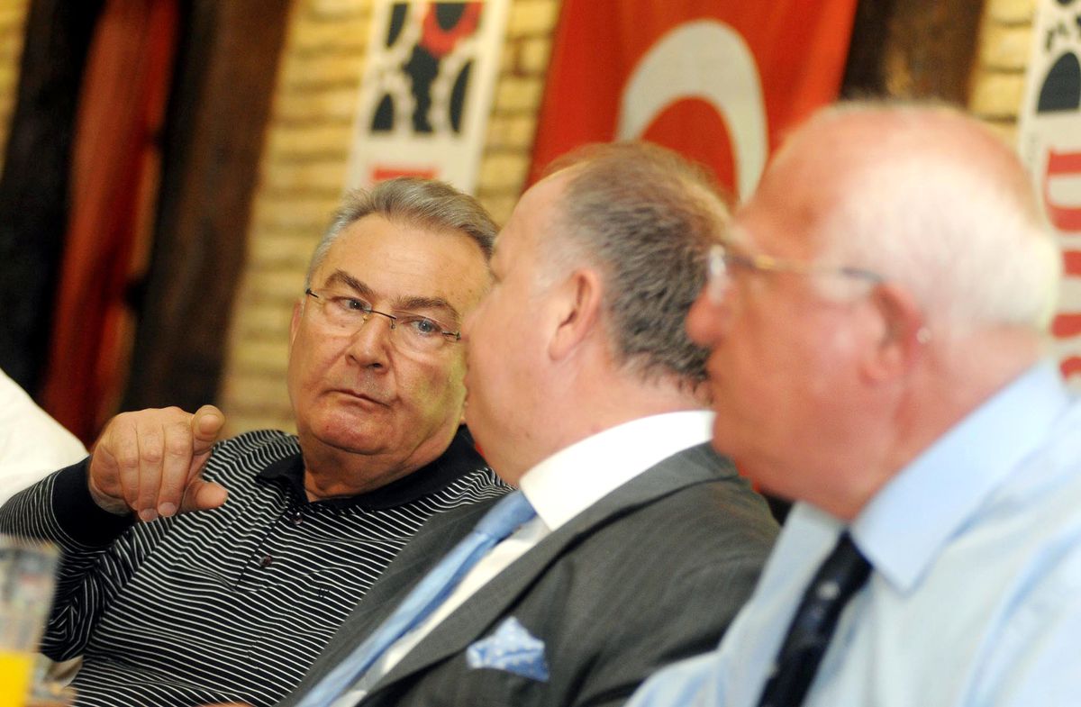 Baykal: Başbakan Erdoğan'ın Şikayet Etme Hakkı Yok