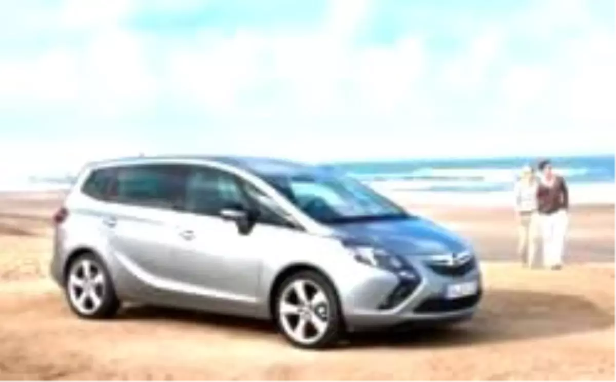 İşte Yeni Opel Zafira Tourer