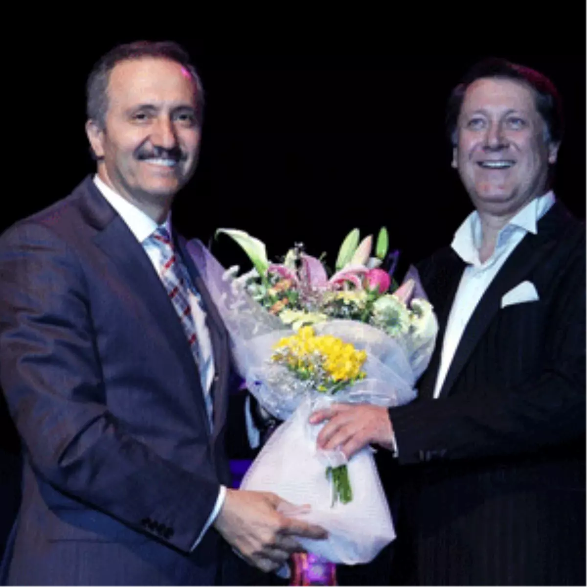 Ahmet Özhan\'ın Cumhurbaşkanlığı Hayali