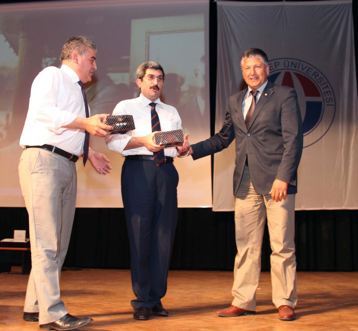 GAÜN’de Sergi Açılışı ve Panel Düzenlendi