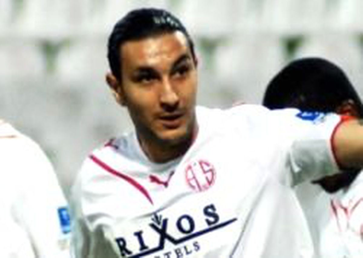 Necati Sarı, Ateş Kırmızı! Taraftar Bölündü