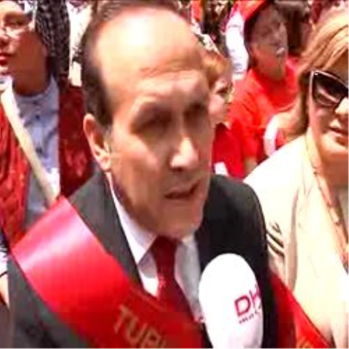 2 New York\'ta Türk Günü Yürüyüşü Başladı
