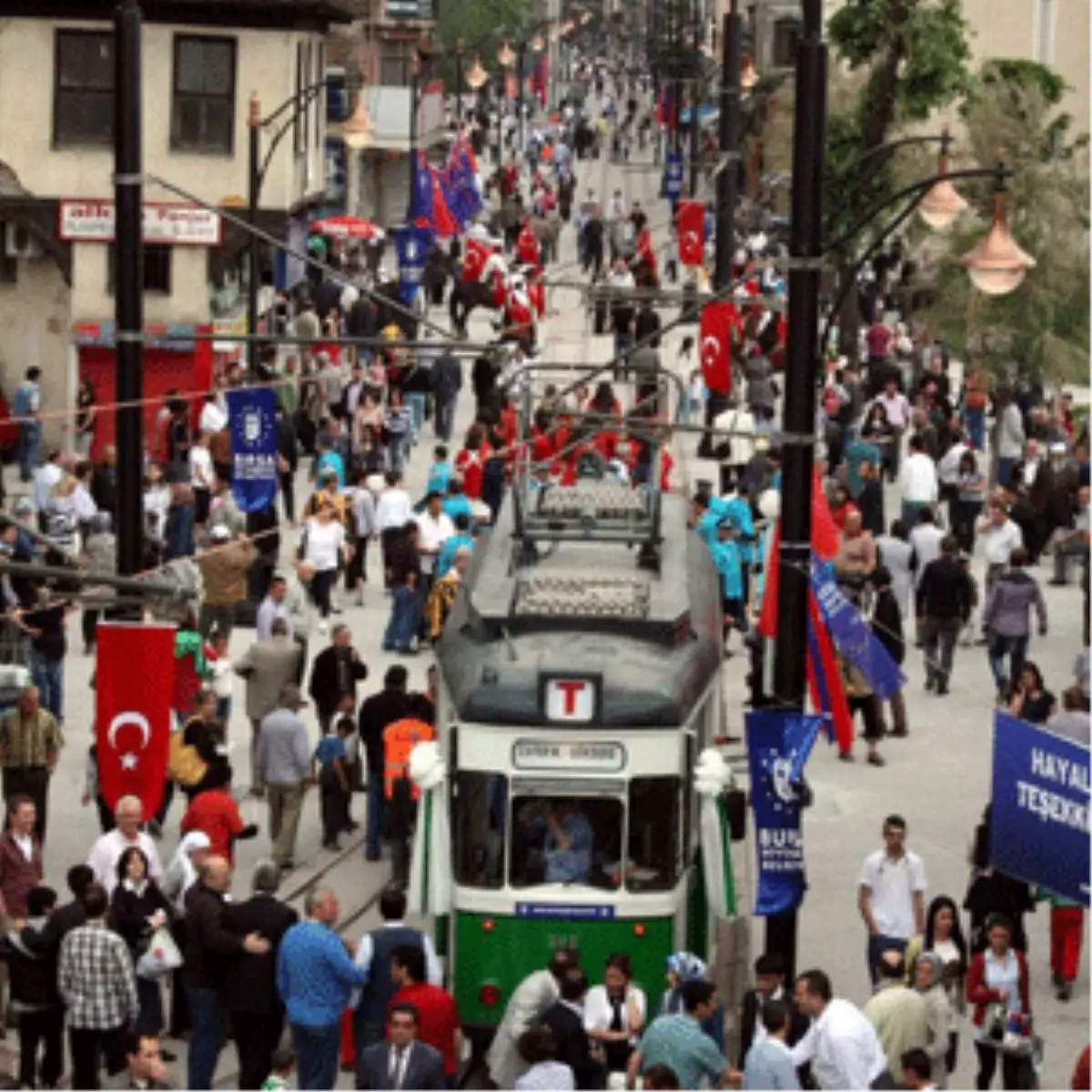 Bursa’da Tarihi Gün